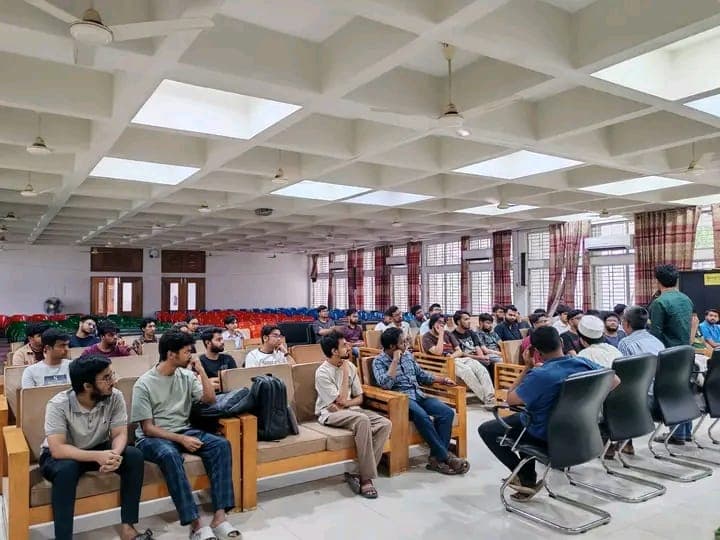 কুয়েটে ছাত্রকল্যাণ পরিচালকের সঙ্গে ক্লাব প্রতিনিধিদের সৌজন্য সাক্ষাৎ- খবরের থাম্বনেইল ফটো
