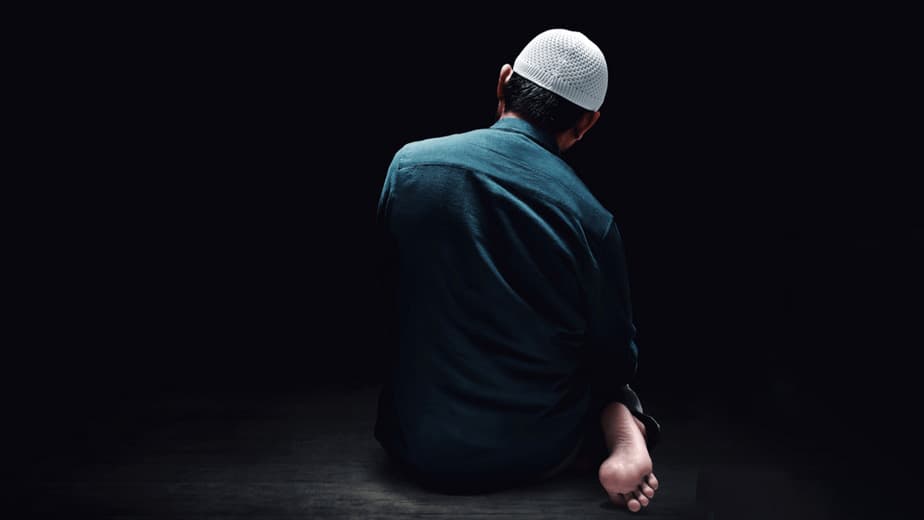 পাহাড়সম ঋণ থেকে মুক্তির দোয়া- খবরের থাম্বনেইল ফটো