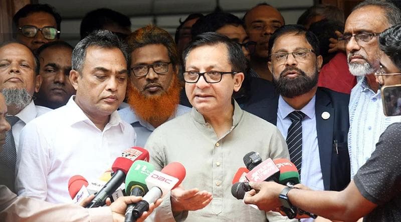 করিডোরে বাংলাদেশ যুক্ত হলে ২৪ ঘণ্টায় চীনে পণ্য পৌঁছানো যাবে: বাণিজ্যমন্ত্রী- খবরের থাম্বনেইল ফটো