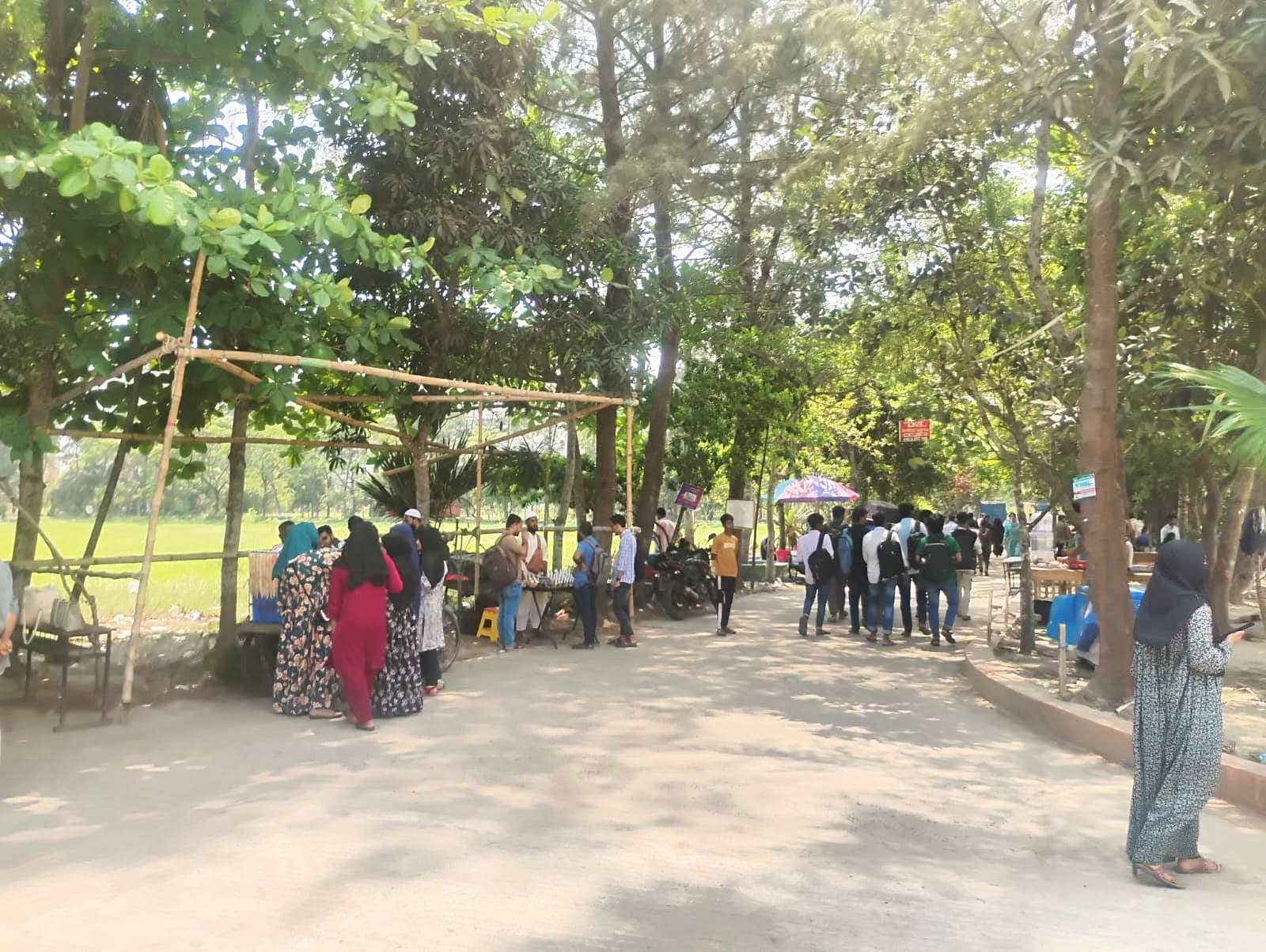 ঈদের ছুটি শেষে প্রাণ ফিরে পাচ্ছে গোবিপ্রবি ক্যাম্পাস- খবরের ইমেজ Image