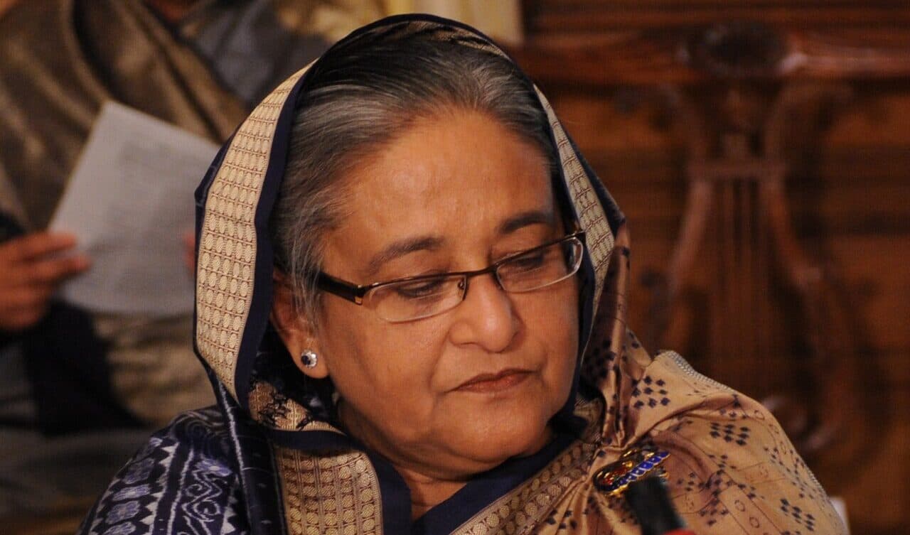 শেখ হাসিনাসহ ২৮৬ জনের বিরুদ্ধে রাষ্ট্রদ্রোহ মামলার অভিযোগ গঠন শুনানি ১৭ জুন- খবরের থাম্বনেইল ফটো