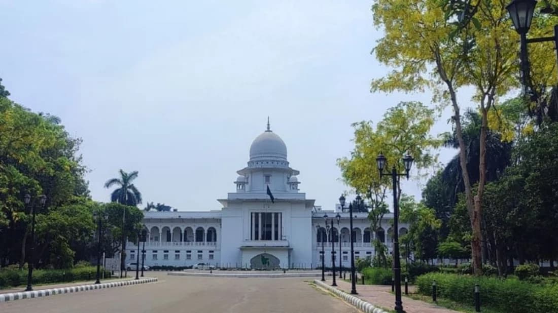 হাইকোর্টের বিচারপতি রেজাউল হাসানের পদত্যাগ- খবরের থাম্বনেইল ফটো