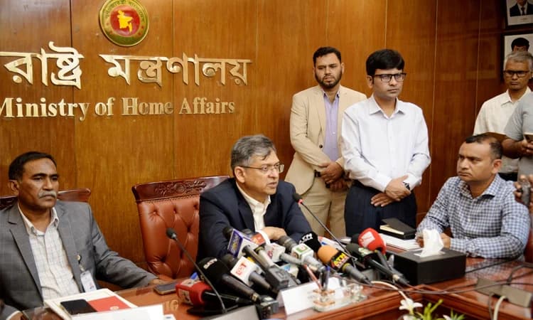 পোশাক শ্রমিকদের বেতন-বোনাস সময়মতো নিশ্চিত করতে ফোকাল পয়েন্ট নিয়োগ- খবরের থাম্বনেইল ফটো