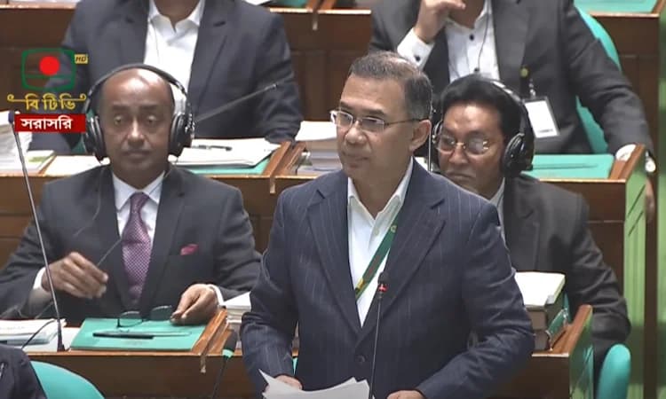 সংসদকে যুক্তি, তর্ক ও জাতীয় সমস্যা সমাধানের কেন্দ্রবিন্দুতে পরিণত করতে চাই: প্রধানমন্ত্রী- খবরের থাম্বনেইল ফটো