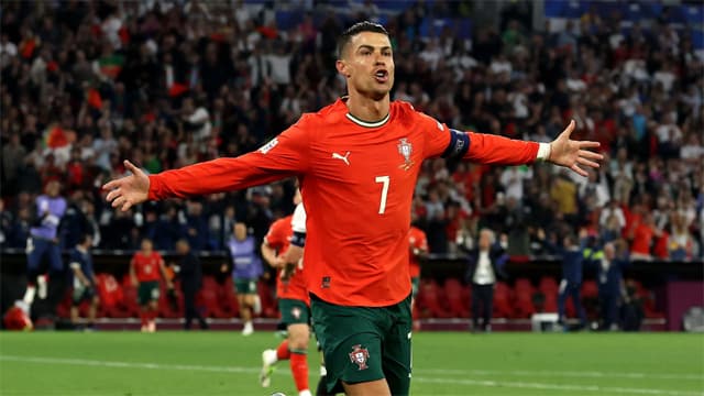 ষষ্ঠ বিশ্বকাপে পর্তুগালের নেতৃত্বে রোনালদো, কলম্বিয়ার আশা-ভরসা দিয়াজ- খবরের থাম্বনেইল ফটো