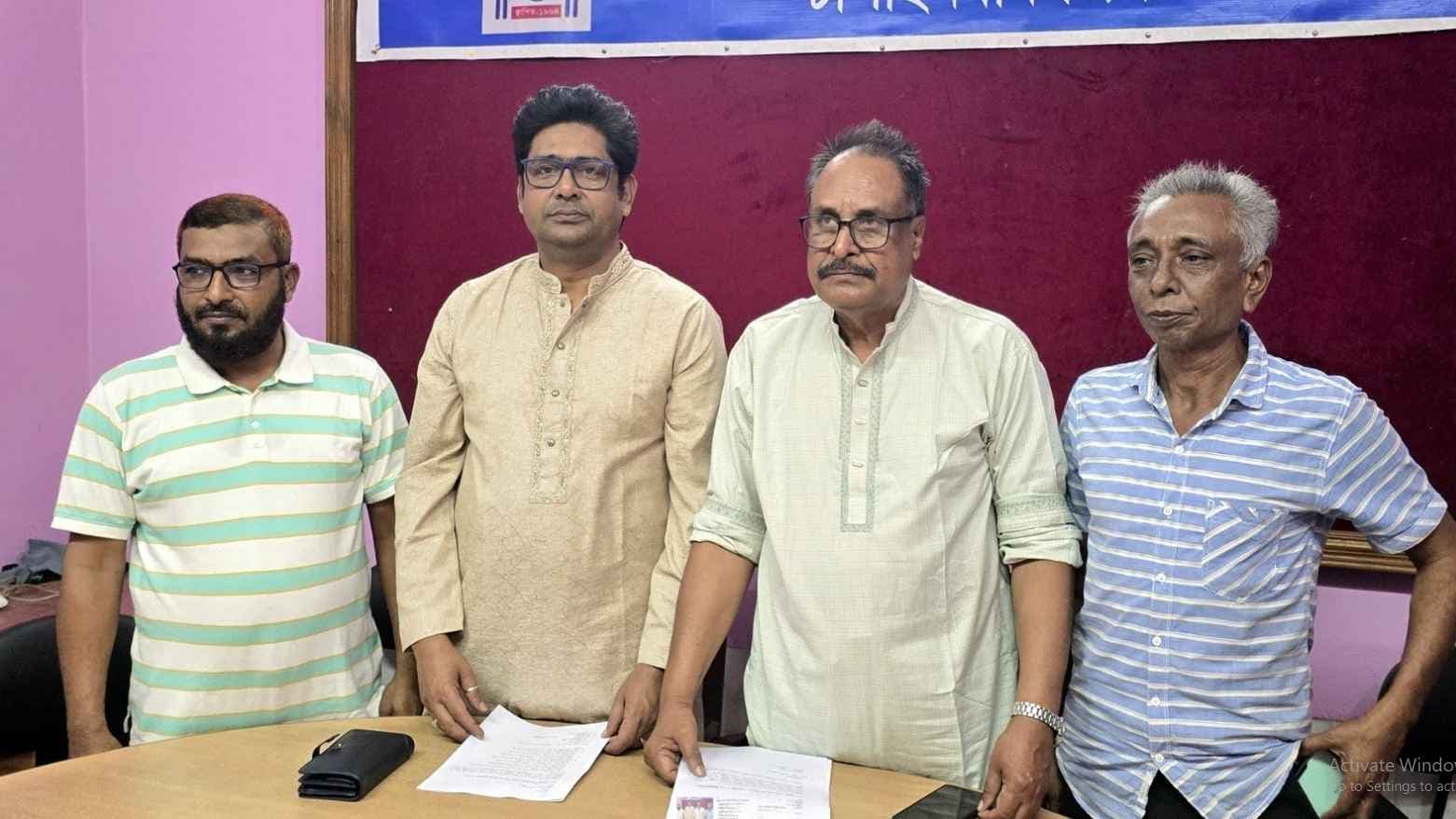 চাঁপাইনবাবগঞ্জে এনসিপির জেলা আহ্বায়কসহ ৪ নেতার পদত্যাগ- খবরের থাম্বনেইল ফটো