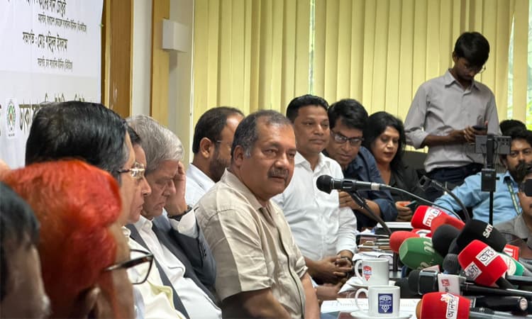 আগে রাষ্ট্র গণমাধ্যমকে চোখ রাঙাত, এখন সমস্যা সমাধানে ‘সহযোগী’ হতে চায়: তথ্যমন্ত্রী- খবরের ইমেজ Image