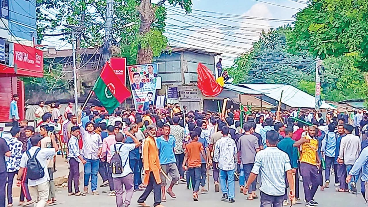 রাঙামাটি জেলা বিএনপির অভ্যন্তরীণ কোন্দল চরমে- খবরের ইমেজ Image