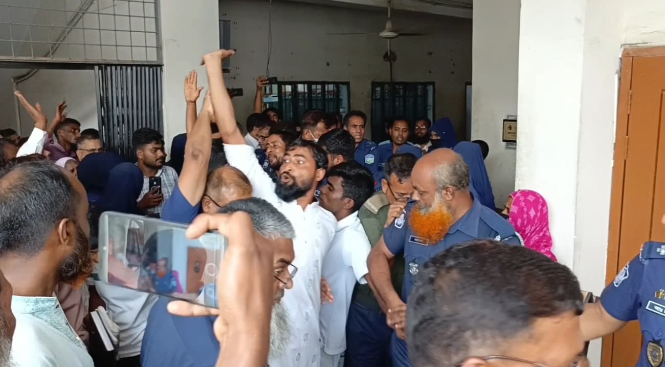 জামালপুরে সংঘবদ্ধ ধর্ষণ মামলায় ইউপি সদস্যসহ ৭ জনের মৃত্যুদণ্ড- খবরের ইমেজ Image