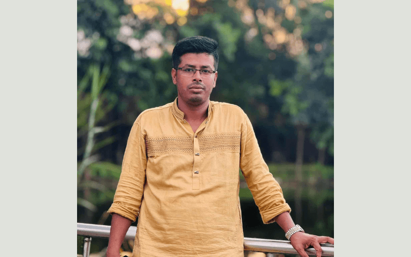 জগন্নাথ বিশ্ববিদ্যালয় ছাত্রদলের যুগ্ম আহ্বায়ক রবিউল আউয়ালের ঈদ শুভেচ্ছা- খবরের থাম্বনেইল ফটো