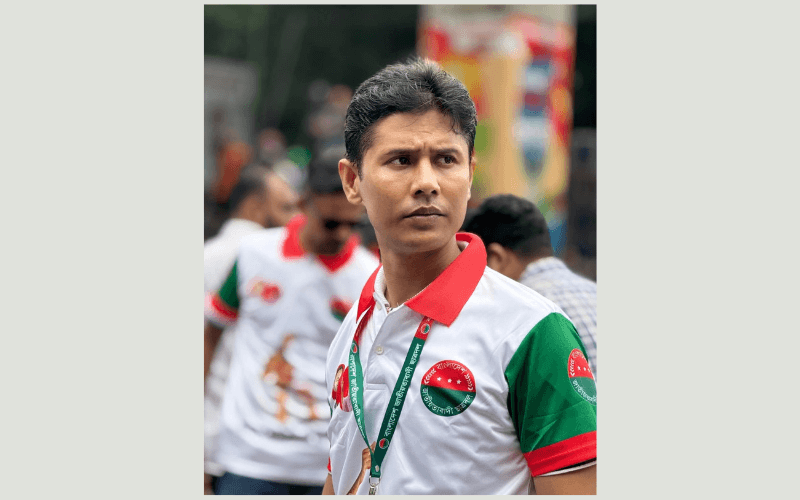 ঈদুল ফিতর উপলক্ষে শুভেচ্ছা জানালেন জাবি ছাত্রদলের আহ্বায়ক বাবর- খবরের থাম্বনেইল ফটো