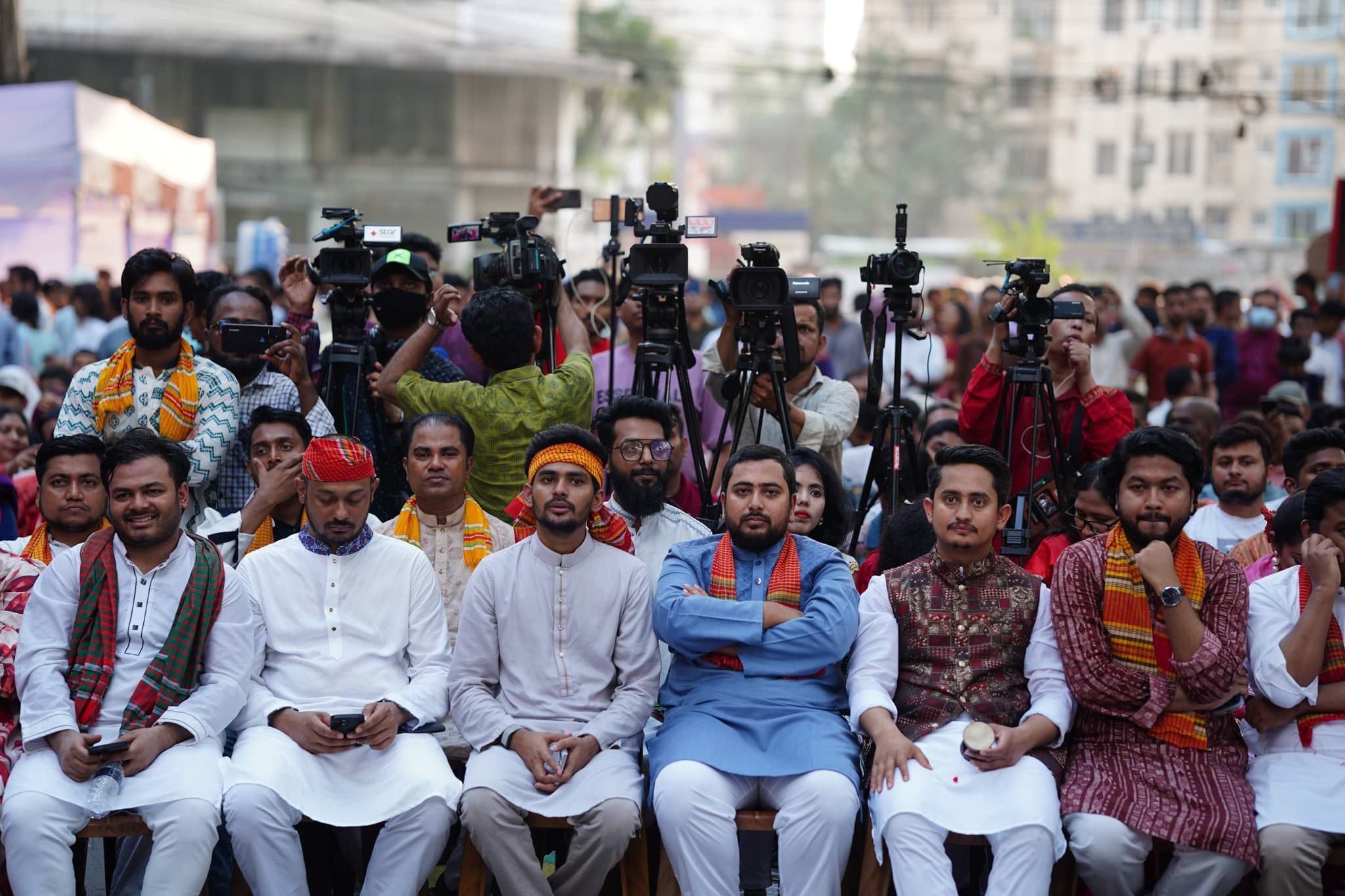 সংস্কারের বকেয়া রেখেই সরকার নতুন বছরের হালখাতা খুলেছে- খবরের ইমেজ Image