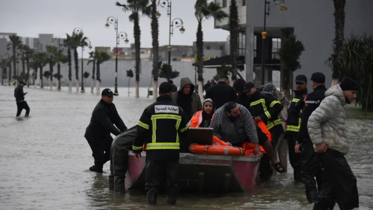 মরক্কোর উত্তরাঞ্চলে ব্যাপক বন্যা, নিরাপদ স্থানে সরানো হলো এক লাখ মানুষ- খবরের থাম্বনেইল ফটো