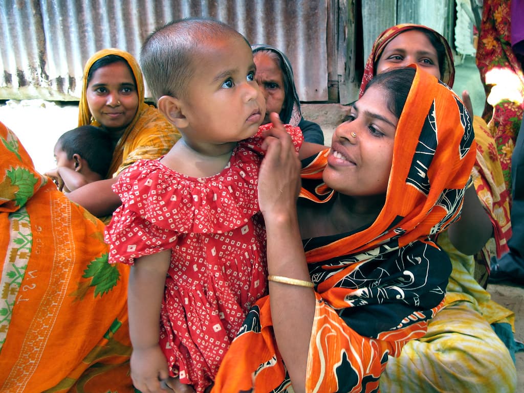 মা: অস্তিত্বের শিকড় ও নিঃস্বার্থ ভালোবাসার এক মহাকাব্য- খবরের ইমেজ Image