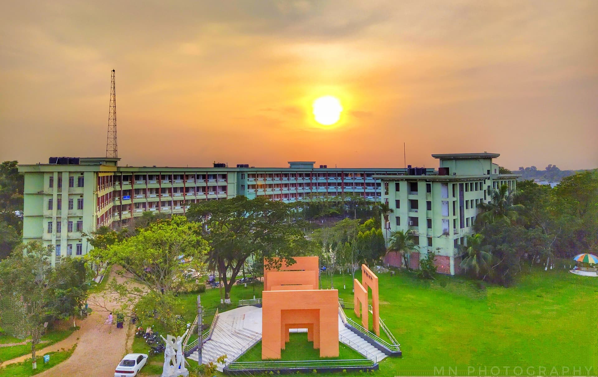 দীর্ঘ ২৩ দিনের ছুটিতে যাচ্ছে নজরুল বিশ্ববিদ্যালয়- খবরের থাম্বনেইল ফটো