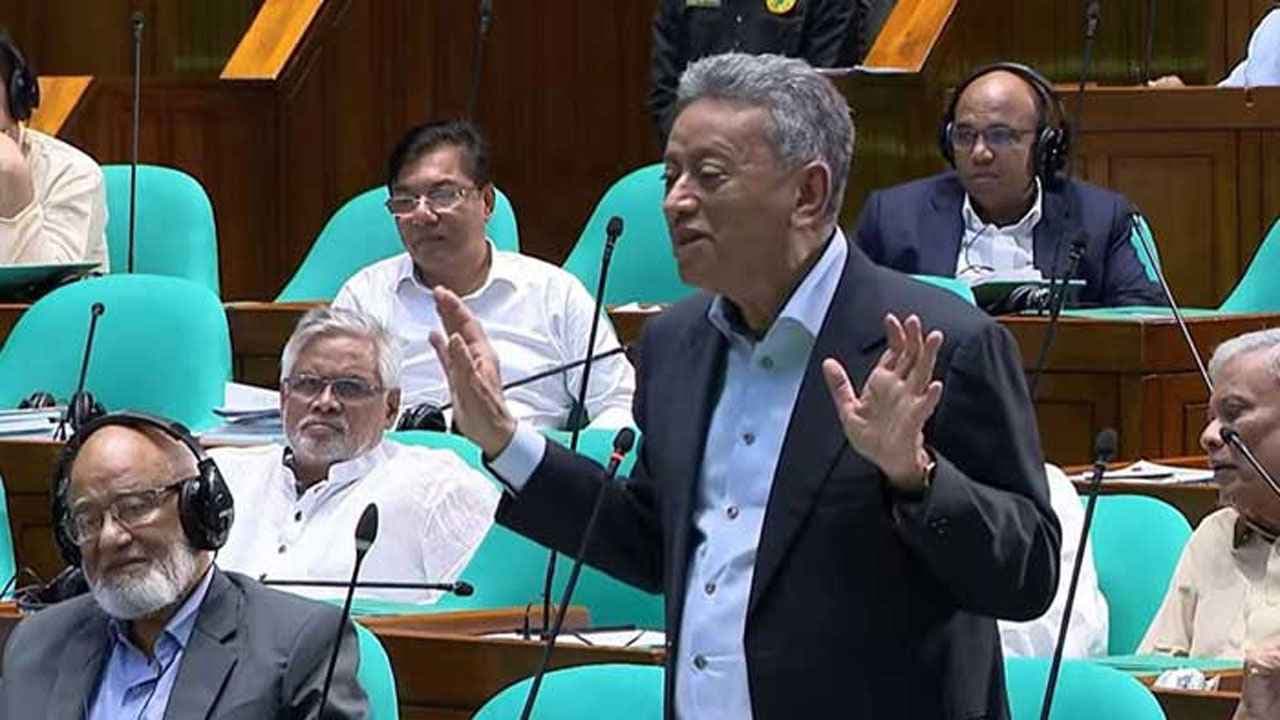 বিতর্ক, আপত্তি পেরিয়ে পাস হলো সিকিউরিটিজ কমিশন বিল- খবরের থাম্বনেইল ফটো