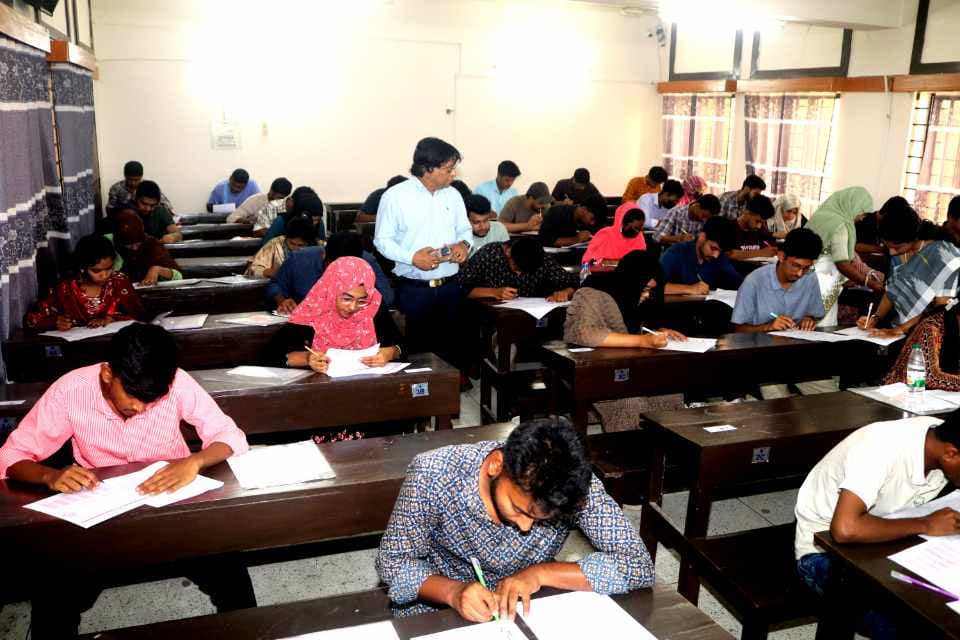 গোবিপ্রবিতে জিএসটি গুচ্ছভুক্ত ‘সি’ ইউনিটের ভর্তি পরীক্ষা অনুষ্ঠিত- খবরের ইমেজ Image