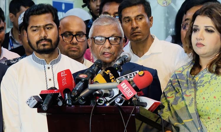 বাহরাইনে নিহত প্রবাসী তারেকের মরদেহ দেশে পৌঁছেছে, পরিবারের পাশে সরকার- খবরের ইমেজ Image