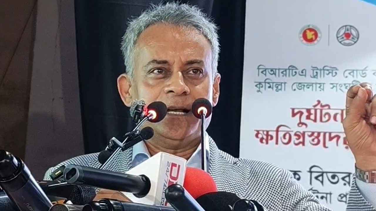 দুর্ঘটনায় নিহতদের পরিবারের কাছে ক্ষমা চাইলেন সেতুমন্ত্রী- খবরের ইমেজ Image