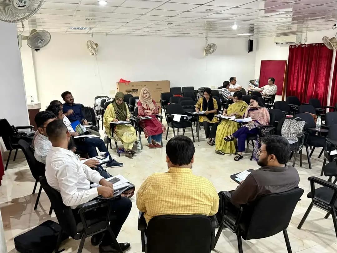 রাবিতে মানসম্মত উচ্চশিক্ষা নিশ্চিতে হিট প্রজেক্টের আওতায় দুই দিনব্যাপী কর্মশালা অনুষ্ঠিত- খবরের থাম্বনেইল ফটো