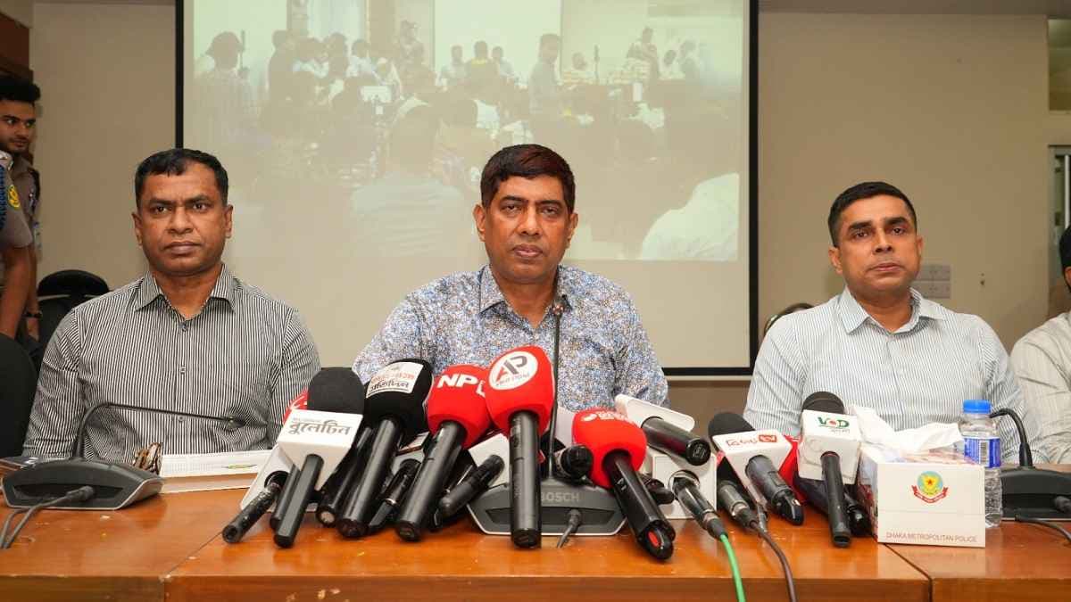 টিটন হত্যা ও জঙ্গি সংগঠন 'আরসা' সদস্য গ্রেফতার নিয়ে যা জানাল ডিবি- খবরের ইমেজ Image