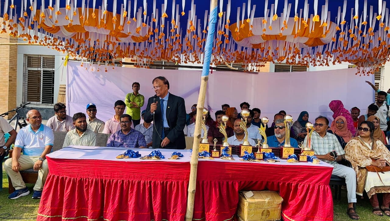 যবিপ্রবিতে বার্ষিক ক্রীড়া প্রতিযোগিতার পুরষ্কার বিতরণী অনুষ্ঠিত- খবরের থাম্বনেইল ফটো