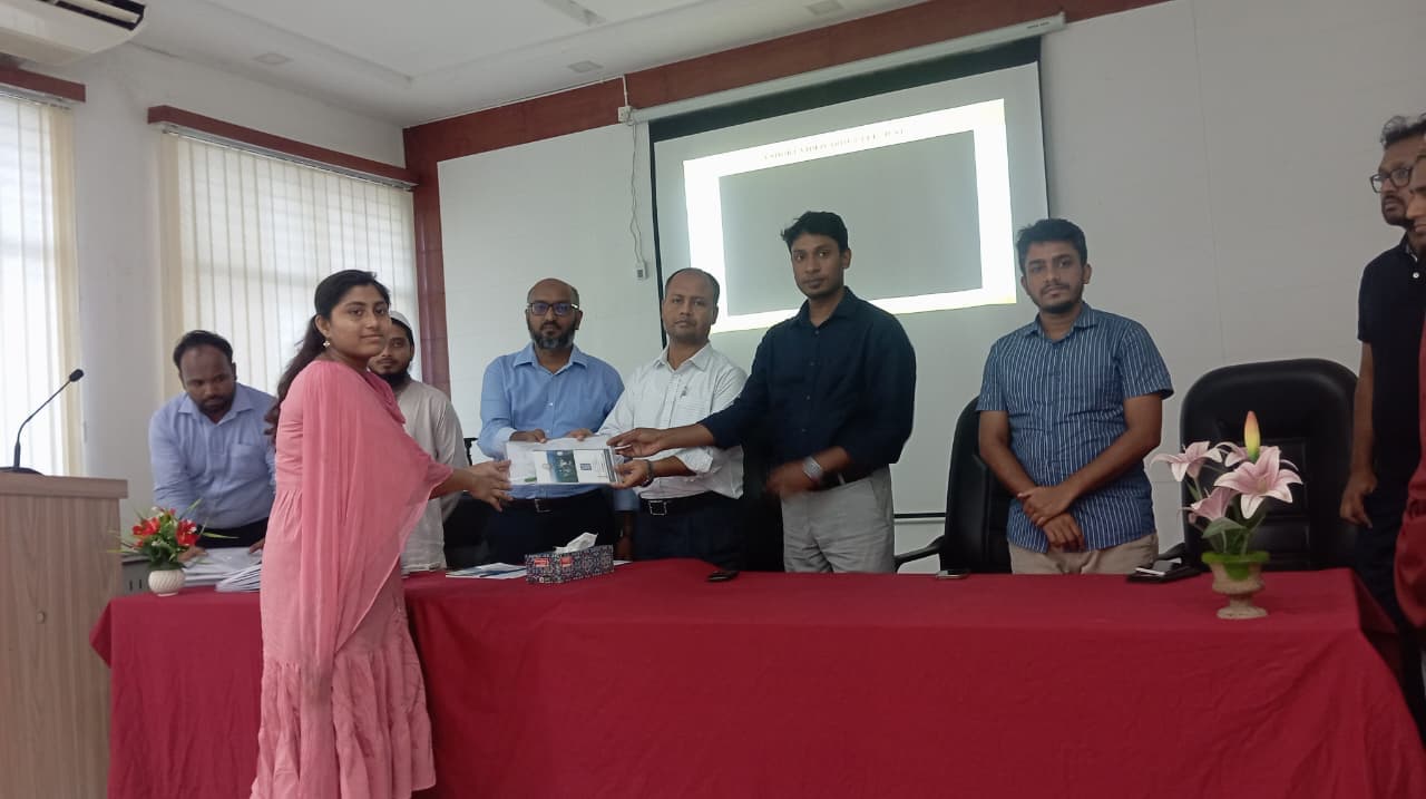 যবিপ্রবির ইইই বিভাগের নবীনবরণ অনুষ্ঠিত- খবরের ইমেজ Image