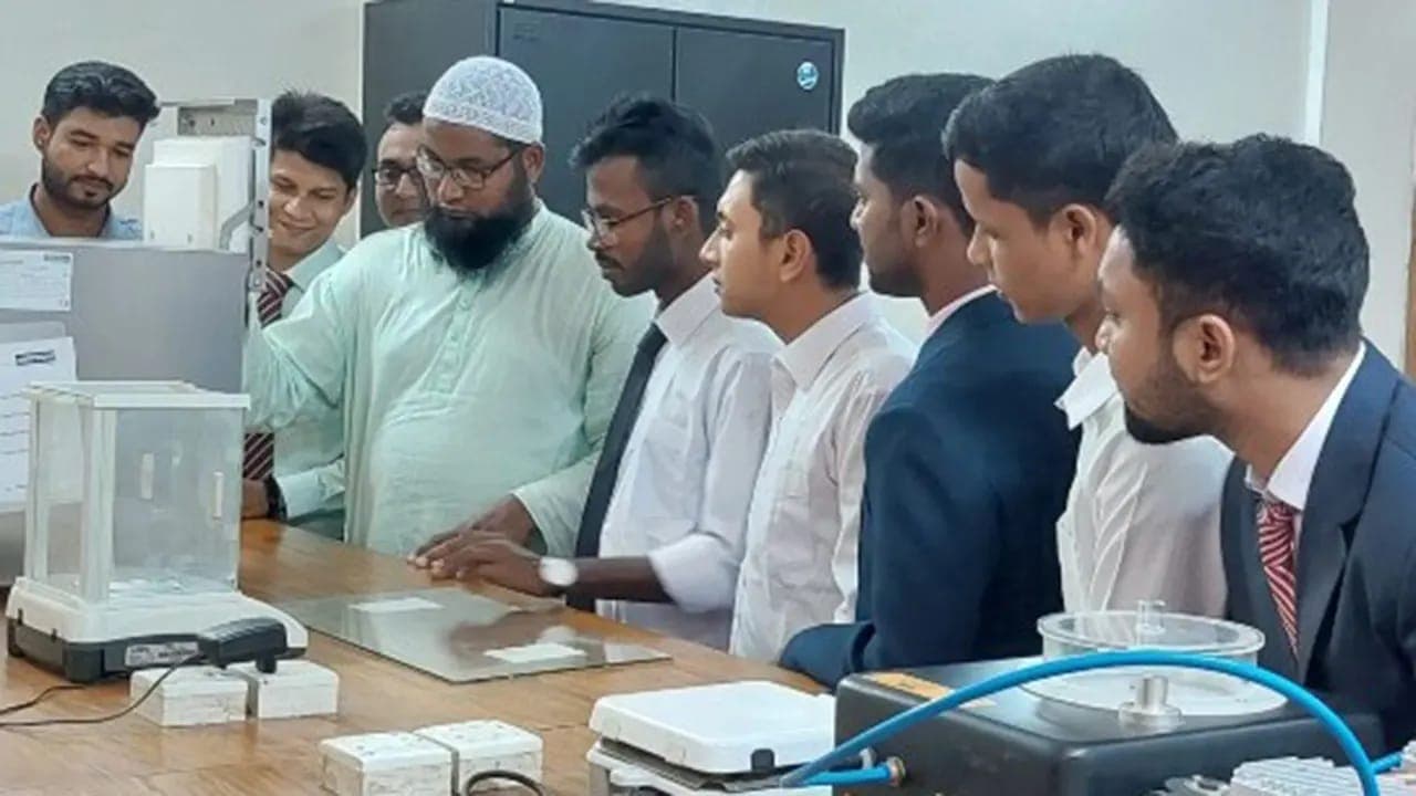 আড়াই বছর ধরে উপ-উপাচার্য শূন্য বেরোবি- খবরের ইমেজ Image