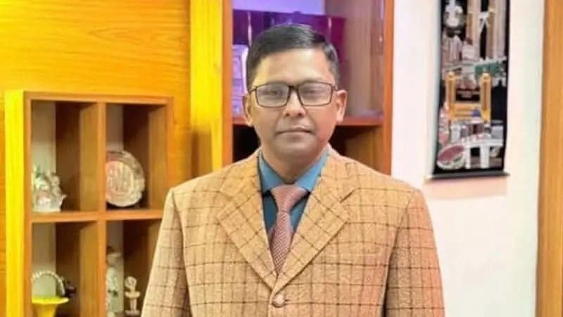 ছাত্রীকে যৌন হয়রানি ও অ্যাকাডেমিক দুর্নীতির দায়ে রাবির অধ্যাপক চাকরিচ্যুত- খবরের থাম্বনেইল ফটো