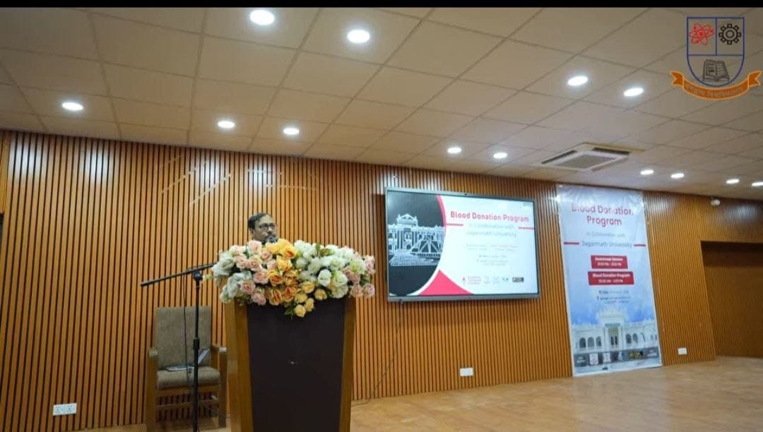 ইতিবাচক পরিবর্তনে বেশি মানুষের নয়, অল্পসংখ্যক দায়িত্বশীল মানুষই যথেষ্ট: জবি উপাচার্য- খবরের থাম্বনেইল ফটো
