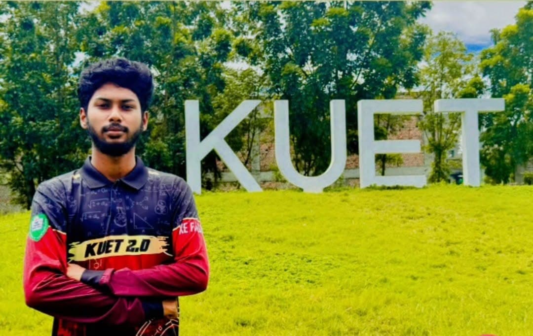 কুয়েটের প্রধান ফটকে শিক্ষার্থীকে মারধর করে টাকা ছিনিয়ে নেওয়ার অভিযোগ- খবরের ইমেজ Image