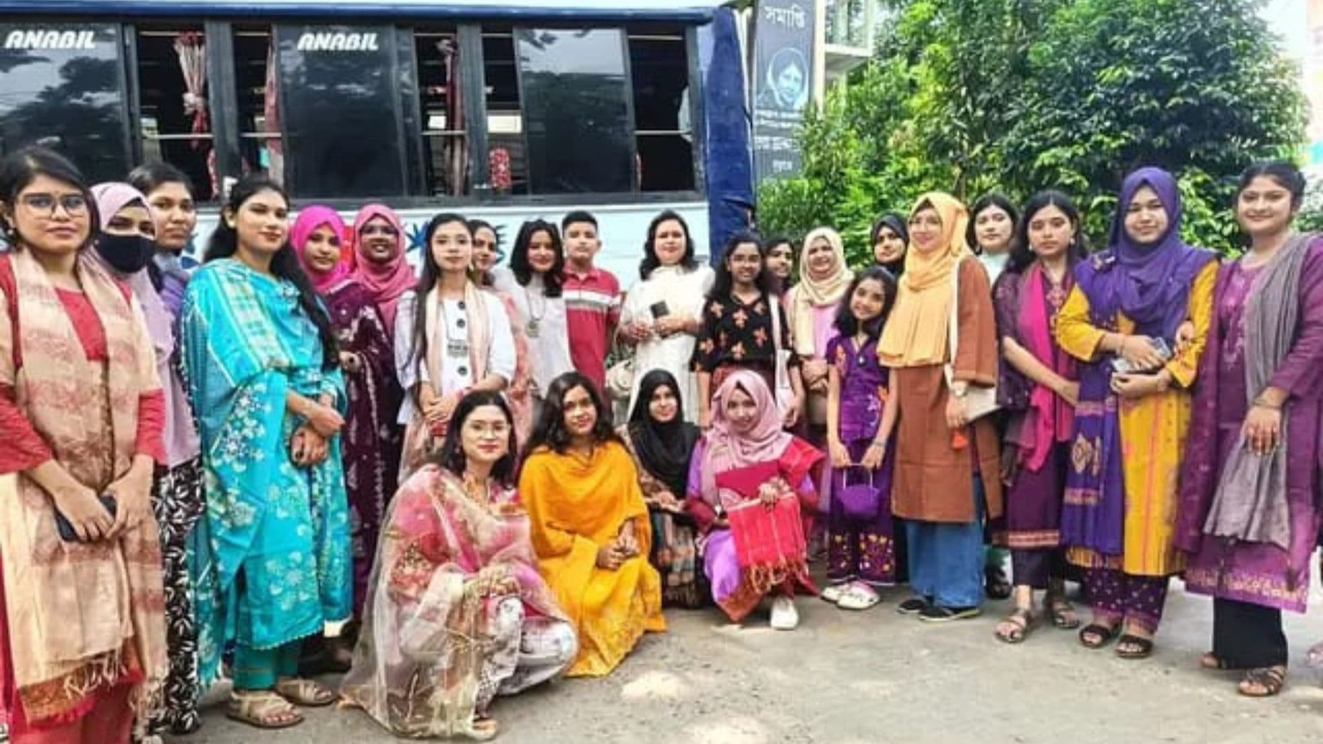 ছুটির দিনে জবি রেঞ্জার ইউনিটের সোনারগাঁও ভ্রমণ - খবরের থাম্বনেইল ফটো