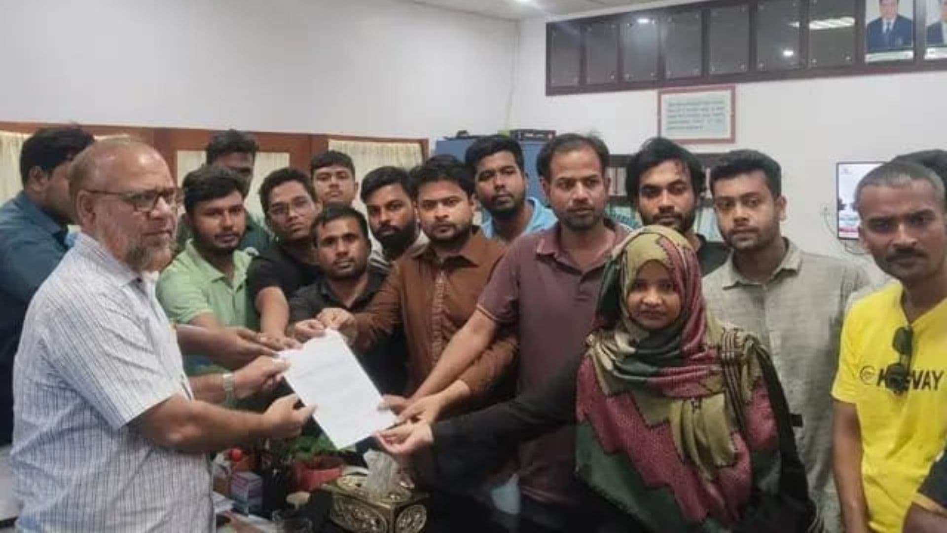 রাকসুর বিরুদ্ধে আর্থিক অসঙ্গতির অভিযোগ ছাত্রদলের; তদন্তের দাবি- খবরের থাম্বনেইল ফটো